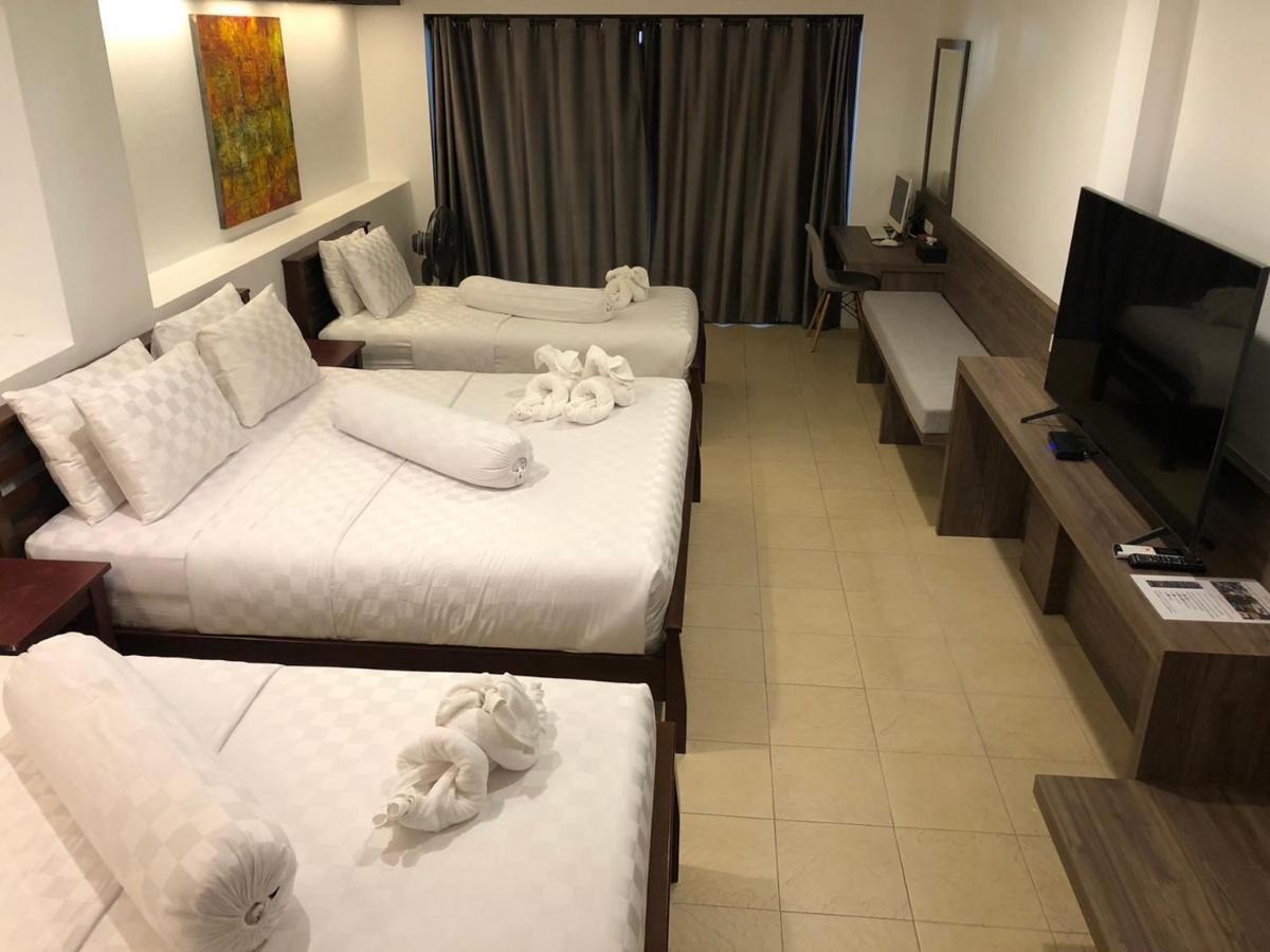 Hotel Baantalay Thungwualaen Pathiu Esterno foto