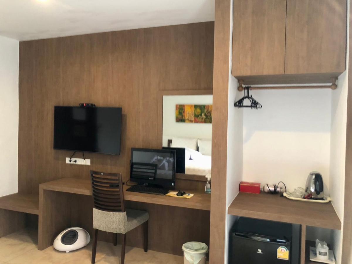 Hotel Baantalay Thungwualaen Pathiu Esterno foto
