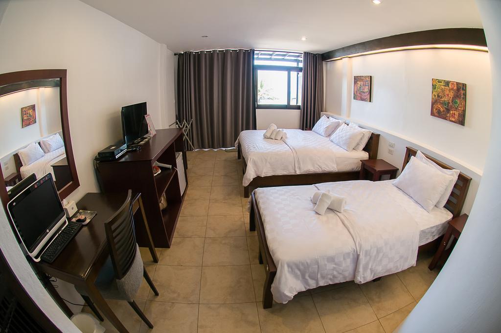 Hotel Baantalay Thungwualaen Pathiu Esterno foto