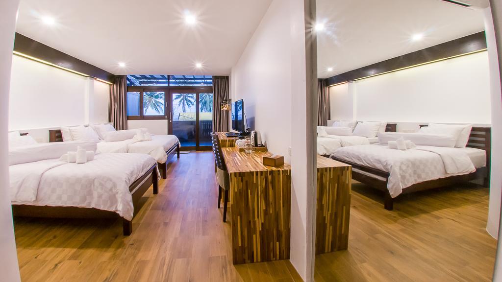 Hotel Baantalay Thungwualaen Pathiu Esterno foto