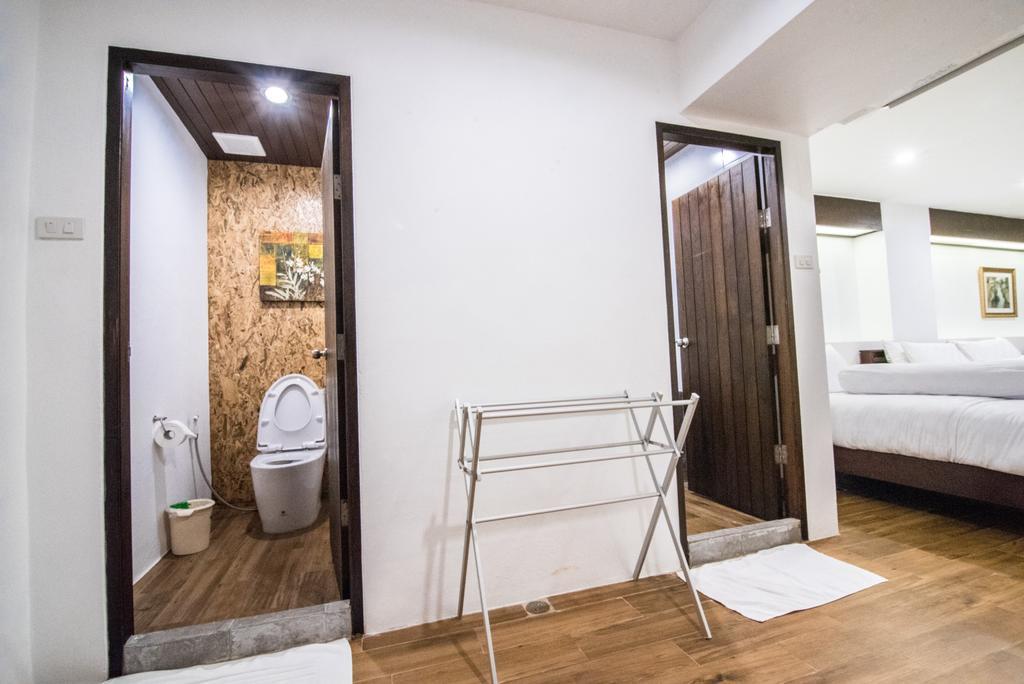 Hotel Baantalay Thungwualaen Pathiu Esterno foto