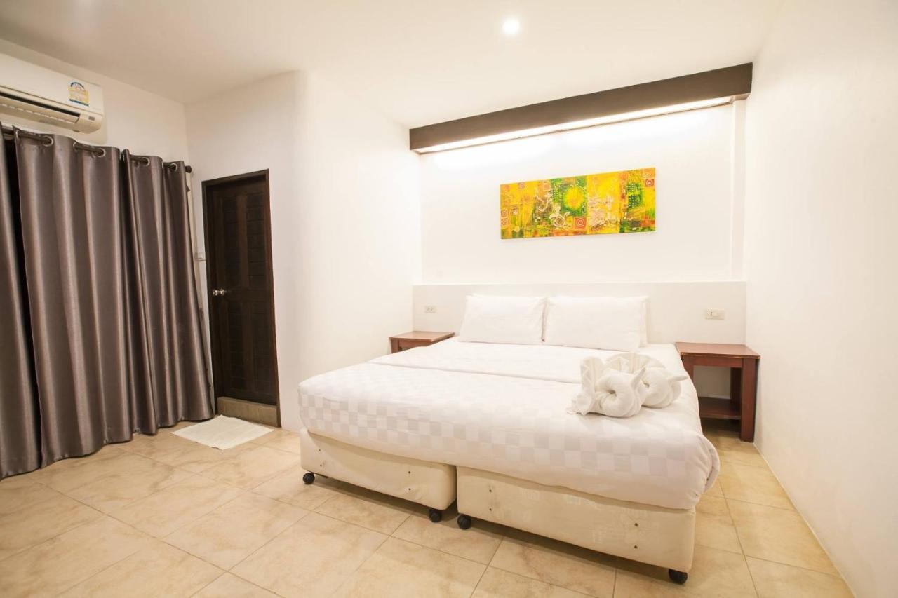 Hotel Baantalay Thungwualaen Pathiu Esterno foto